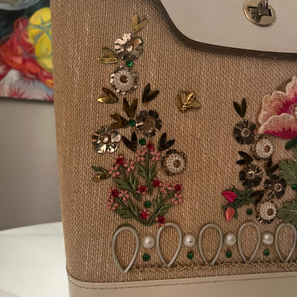 General Crafts Corp “Regency” Style Vintage Embellished Floral Handbag - Picture 4 of 16